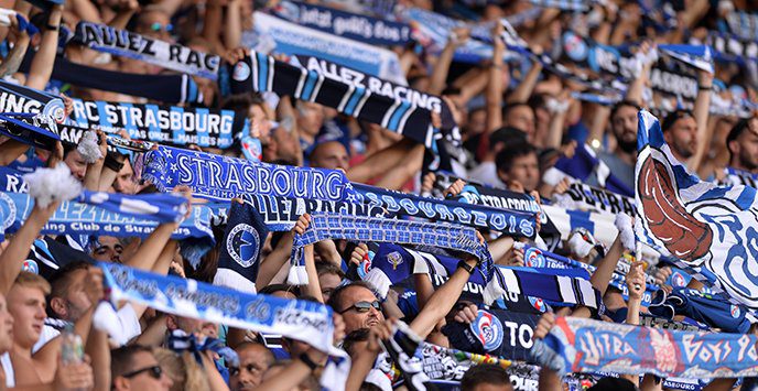 Écharpe Collector Racing Club De Strasbourg Ultras Retro - Années 90, 140x20cm