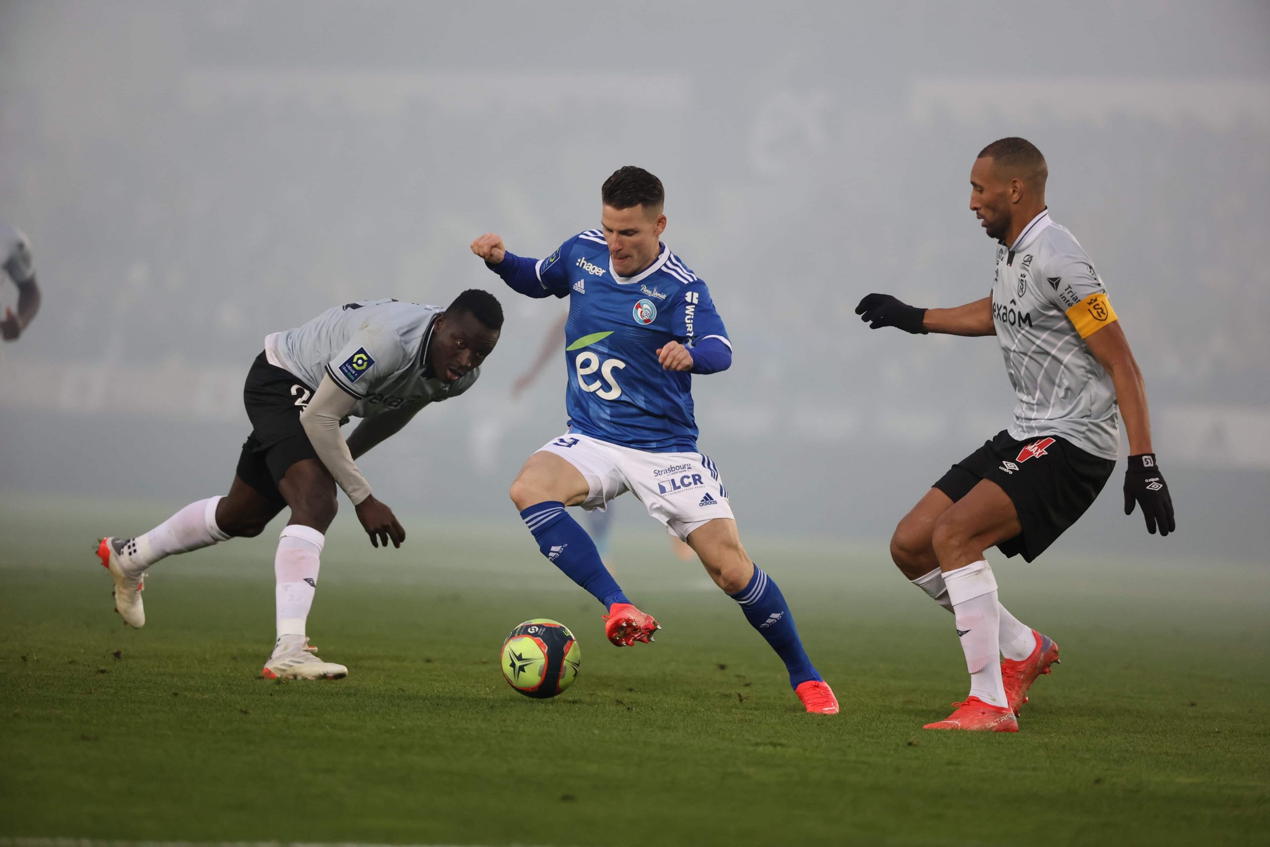 Goal Kévin GAMEIRO (49' - RCSA) FC LORIENT - RC STRASBOURG ALSACE (1-2)  23/24 